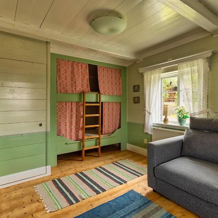 Traditionell Timmerstuga - Mora, Gesunda Solleron Exteriér fotografie