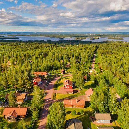 Traditionell Timmerstuga - Mora, Gesunda Solleron Exteriér fotografie