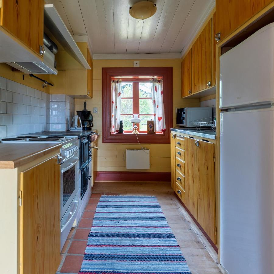 Traditionell Timmerstuga - Mora, Gesunda Solleron Exteriér fotografie